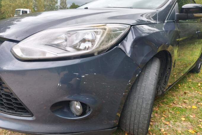 Ford Focus 3 generation Hatchback 5-doors