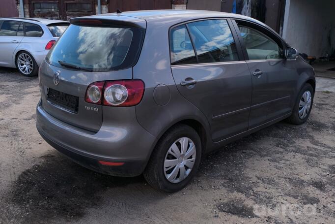 Volkswagen Golf Plus 1 generation