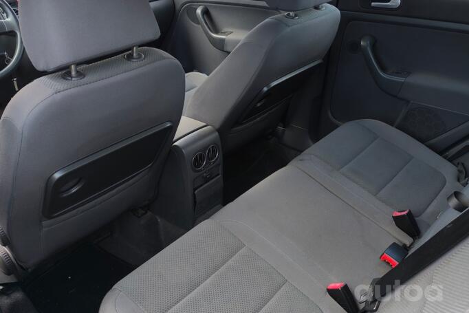 Volkswagen Golf Plus 1 generation