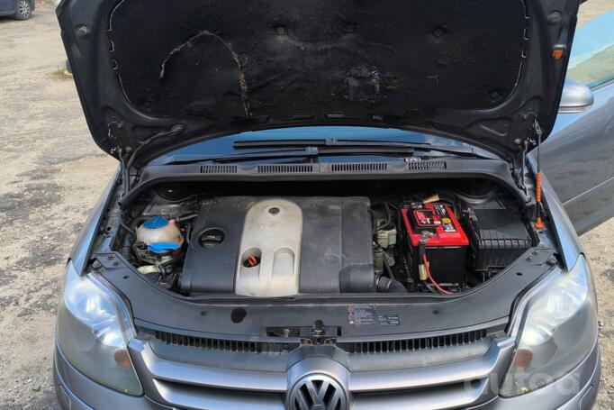 Volkswagen Golf Plus 1 generation