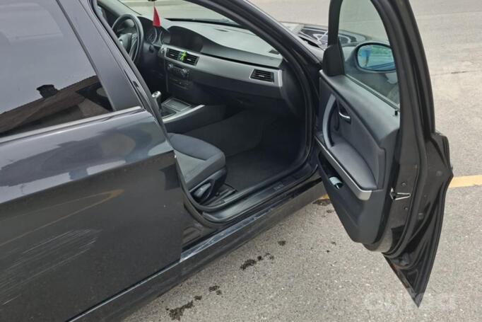 BMW 3 Series E90/E91/E92/E93 Sedan