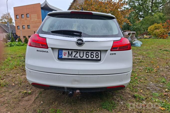 Opel Insignia A Sports Tourer wagon 5-doors