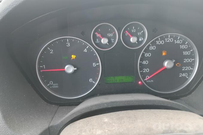 Ford Focus 1 generation Hatchback 5-doors