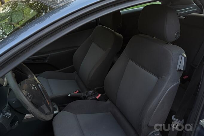 Opel Astra H [restyling]