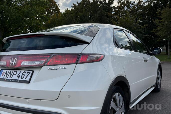 Honda Civic 8 generation [2th restyling] Hatchback 5-doors