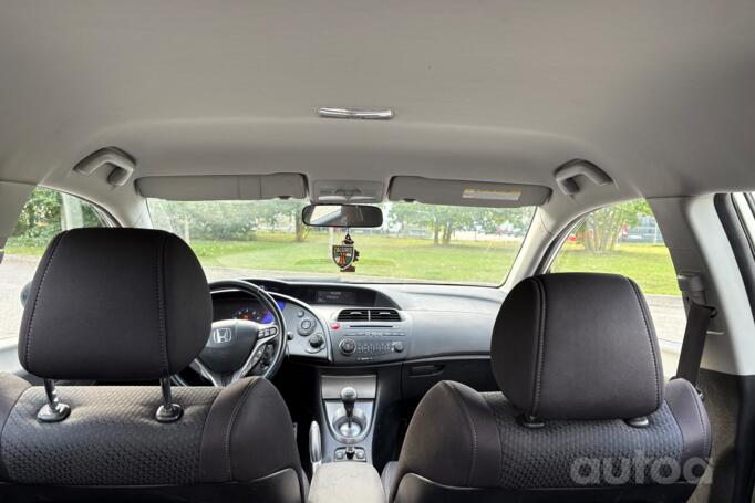 Honda Civic 8 generation [2th restyling] Hatchback 5-doors