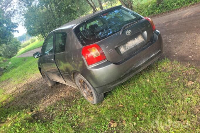 Toyota Corolla E120 Hatchback 3-doors