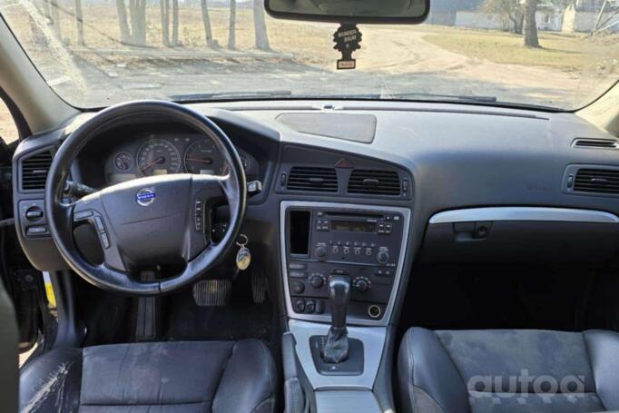 Volvo V70 2 generation [restyling] R wagon 5-doors