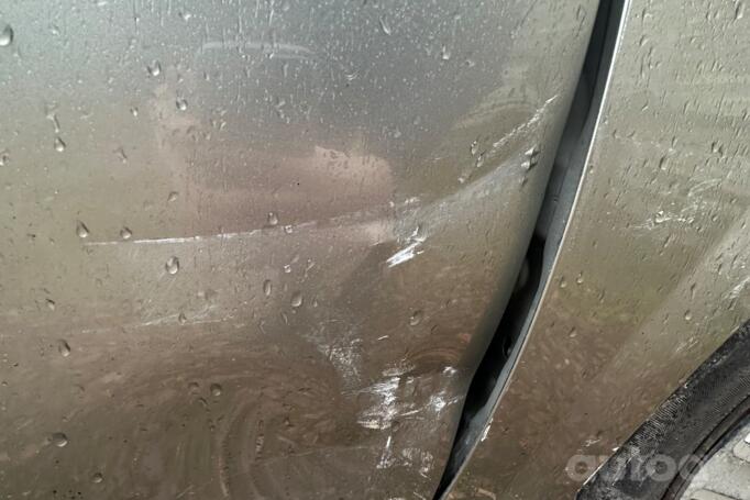 Nissan Primera P12 Sedan 4-doors