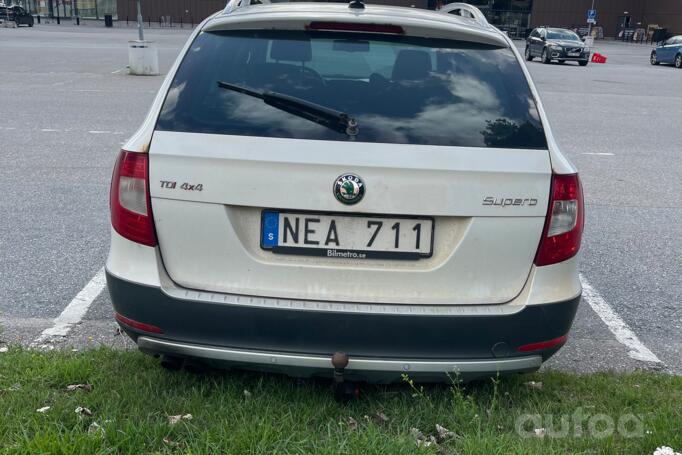 Skoda Superb 2 generation [restyling] Combi wagon