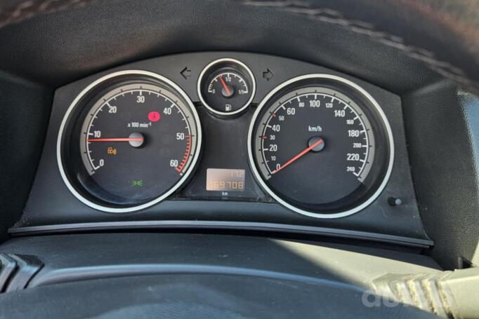 Opel Astra H [restyling]