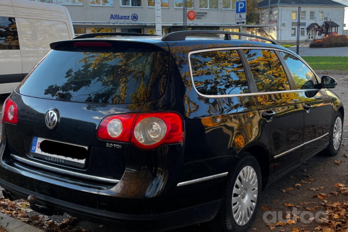 Volkswagen Passat B6 wagon 5-doors