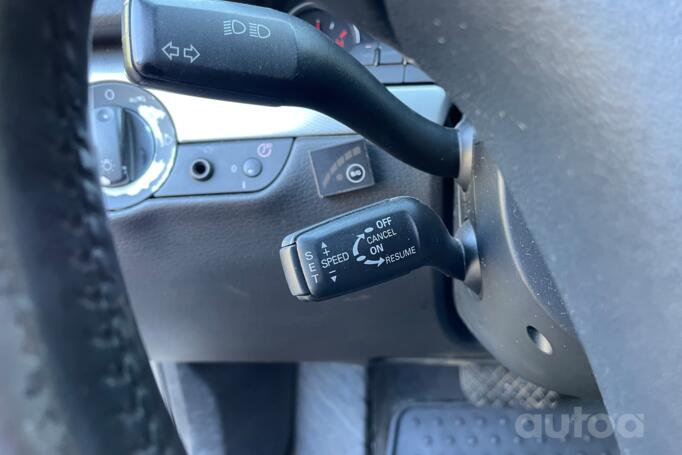 Audi A4 B6 Avant wagon 5-doors