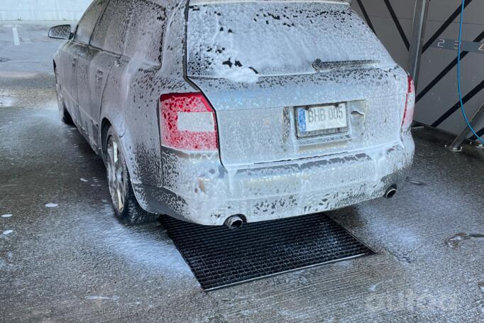 Audi A4 B6 Avant wagon 5-doors