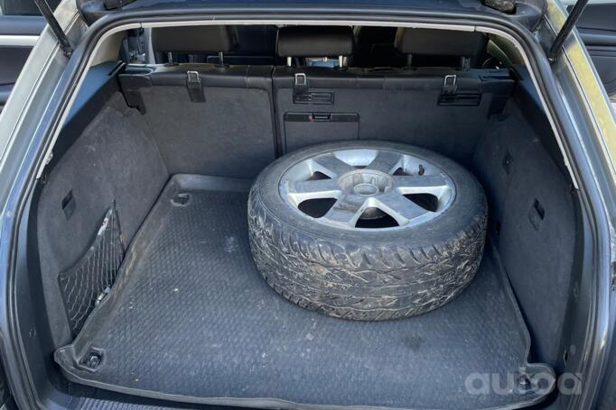 Audi A4 B6 Avant wagon 5-doors