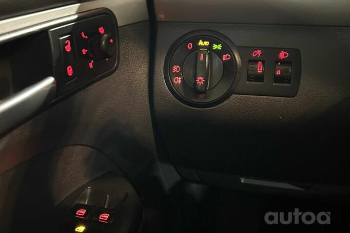 Volkswagen Touran 1 generation [restyling] Minivan 5-doors