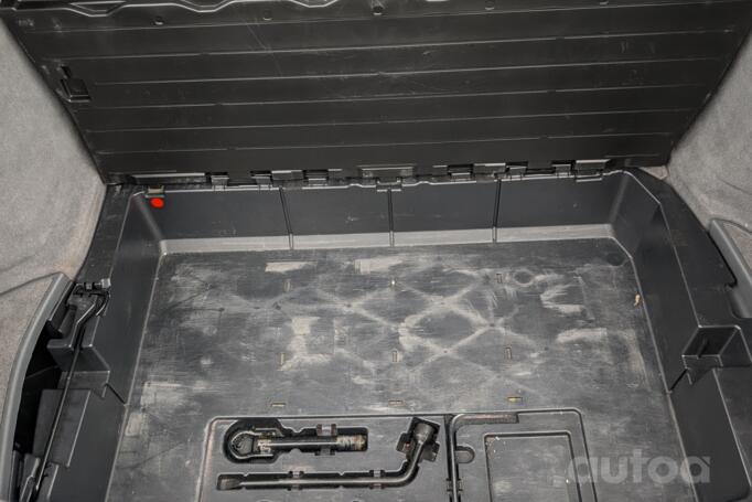 Toyota Prius 2 generation Hatchback