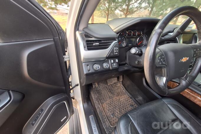Chevrolet Tahoe 4 generation SUV 5-doors