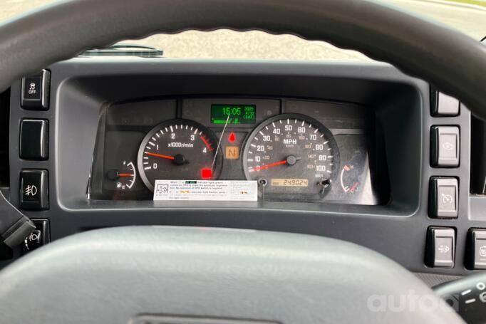 Isuzu MU-7 1 generation