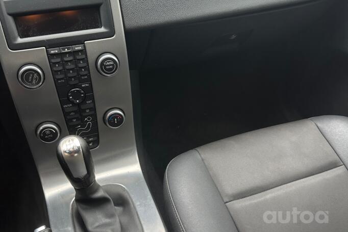 Volvo S40 2 generation [restyling] Sedan