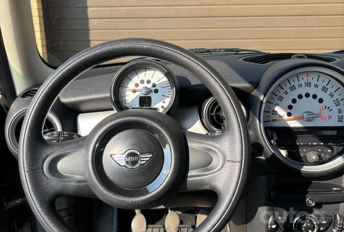Mini One R56 [restyling] Hatchback 3-doors