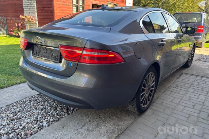 Jaguar XE 1 generation