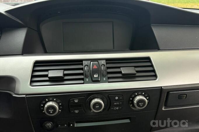 BMW 5 Series E60/E61 Sedan