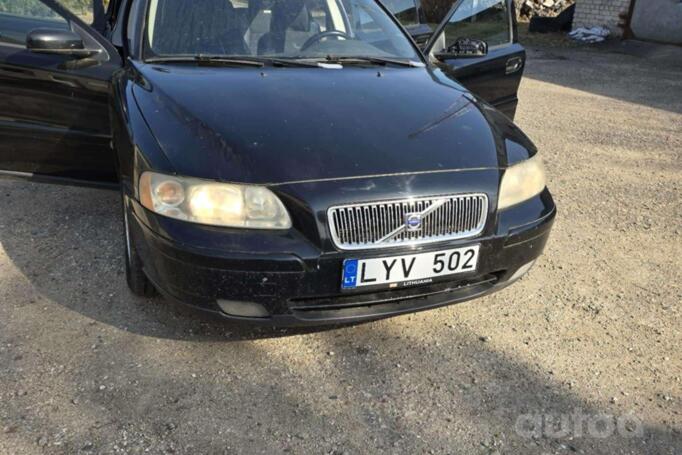 Volvo V70 2 generation [restyling] R wagon 5-doors