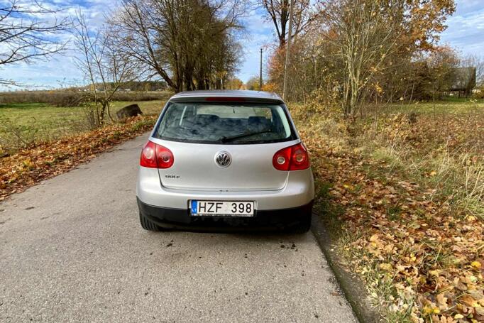 Volkswagen Golf 5 generation Hatchback 5-doors