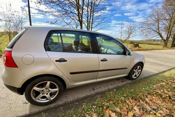 Volkswagen Golf 5 generation Hatchback 5-doors