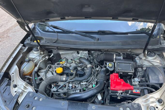 Dacia Duster 2 generation SUV 5 doors