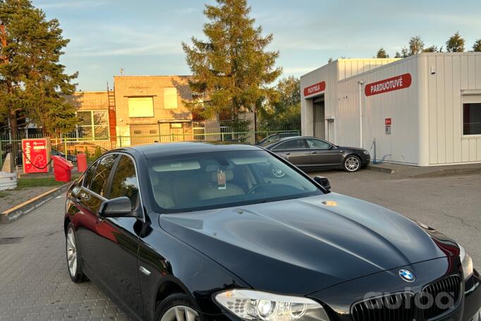 BMW 5 Series F07/F10/F11 Sedan