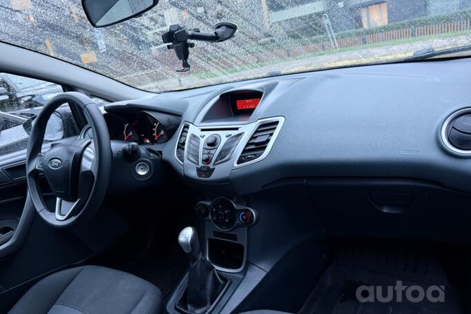 Ford Fiesta 6 generation Hatchback 5-doors