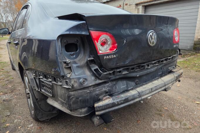 Volkswagen Passat B6 Sedan 4-doors