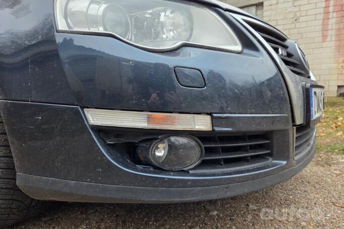 Volkswagen Passat B6 Sedan 4-doors