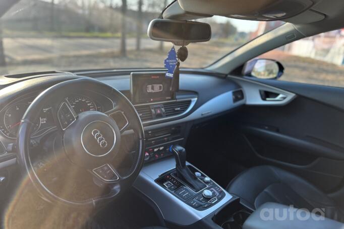 Audi A7 2 generation (C8) Sportback liftback