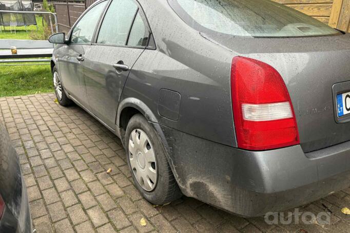 Nissan Primera P11 Sedan