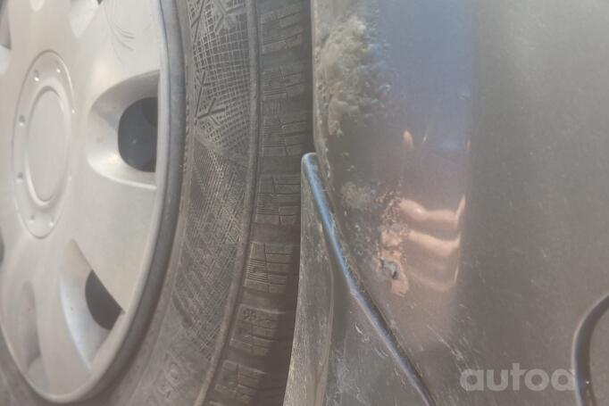 Nissan Primera P11 Sedan