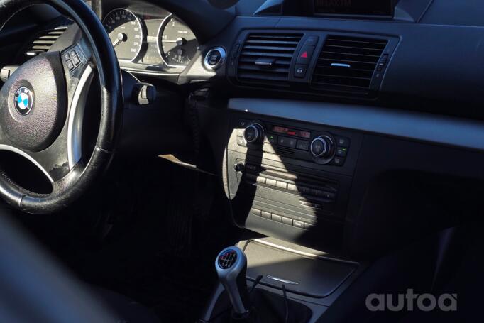 BMW 1 Series E81/E82/E87/E88 [restyling] Hatchback 3-doors