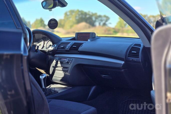 BMW 1 Series E81/E82/E87/E88 [restyling] Hatchback 3-doors