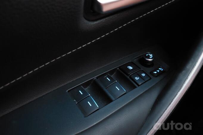 Toyota Corolla E210 wagon