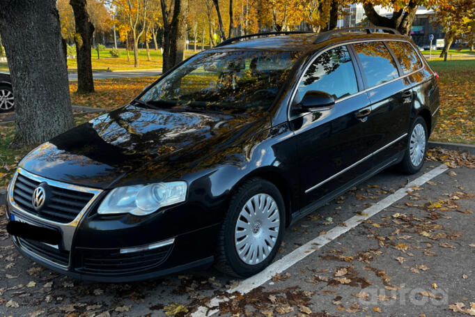 Volkswagen Passat B6 wagon 5-doors
