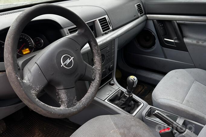 Opel Vectra C Sedan 4-doors