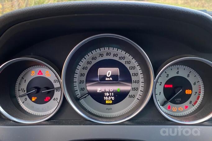 Mercedes-Benz C-Class W204/S204/C204 [restyling] Sedan 4-doors