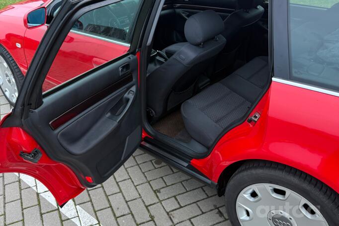 Audi A4 B5 [restyling] Avant wagon 5-doors