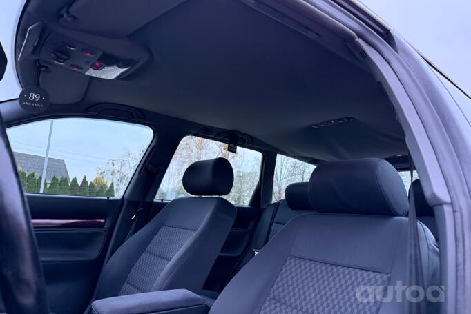 Audi A4 B5 [restyling] Avant wagon 5-doors