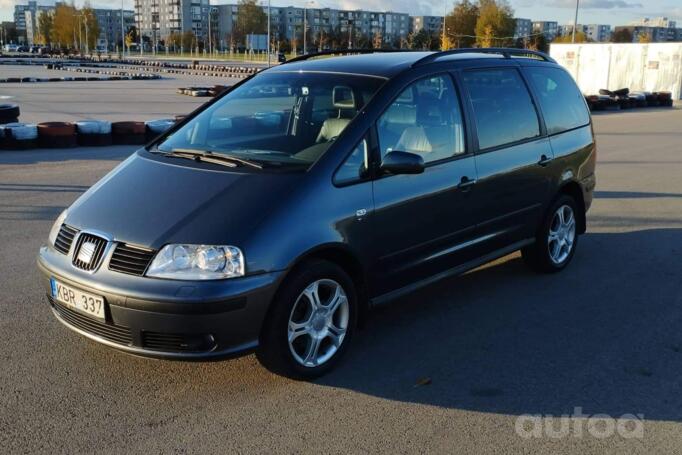 SEAT Alhambra 1 generation [restyling] Minivan