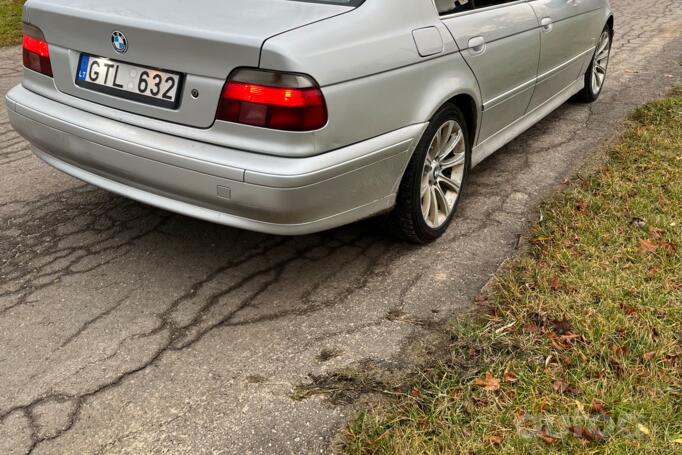 BMW 5 Series E39 Sedan 4-doors