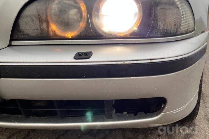 BMW 5 Series E39 Sedan 4-doors