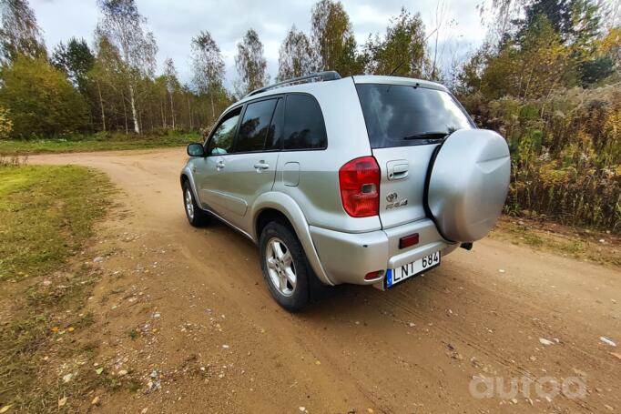 Toyota RAV 4 2 generation (XA20)